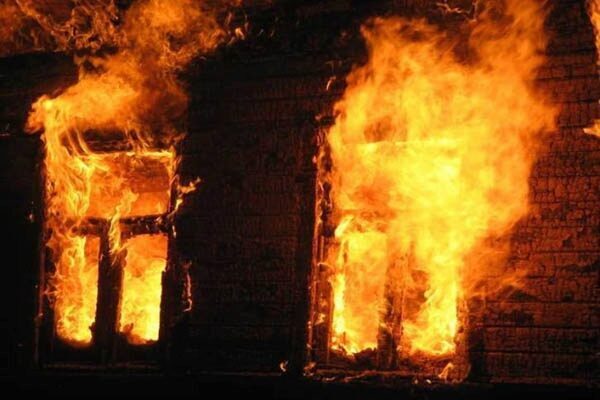 По факту смерти семьи в пожаре в Лесосибирске возбуждено уголовное дело