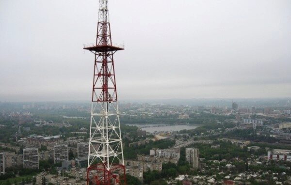Порошенко подписал закон об упрощённом телевещании на Востоке Украины