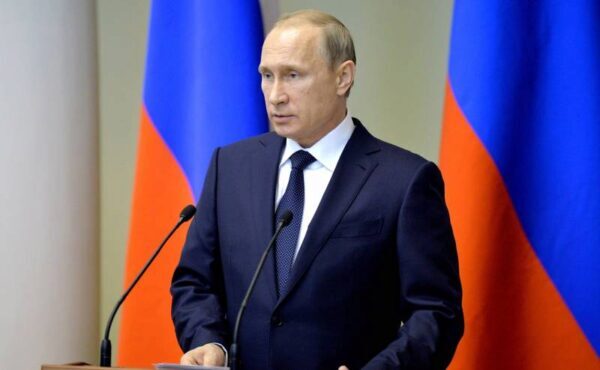 Путин: к 2025 г необходимо освободиться от 2-ой смены в школах