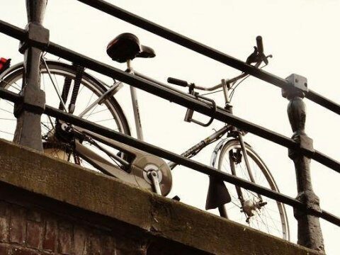 Росгвардейцы в метель задержали юношей на угнанных велосипедах