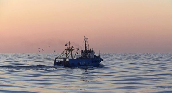 Самолет России вылетел на поиски пропавшего в Японском море судна