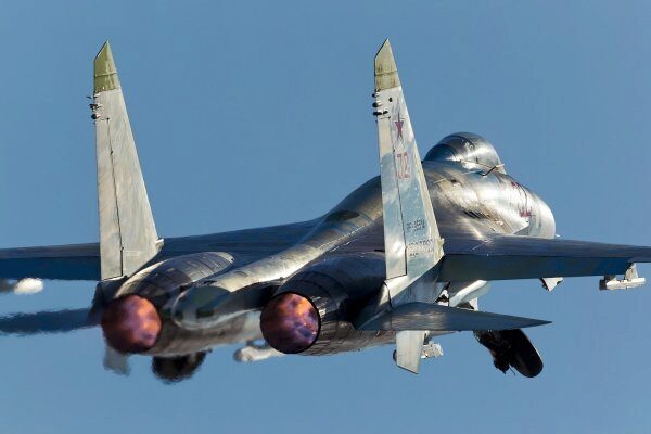 Самолет ВМС США совершил разведывательный полет над Крымом
