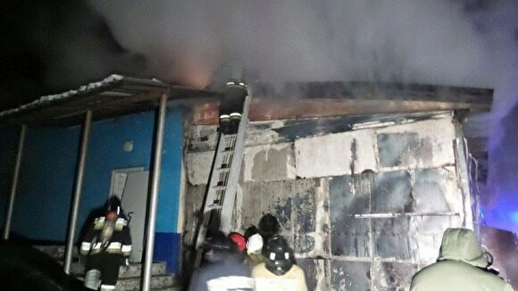 Сегодня ночью в Екатеринбурге произошел пожар в здании детской спортивной школы «Динамо»