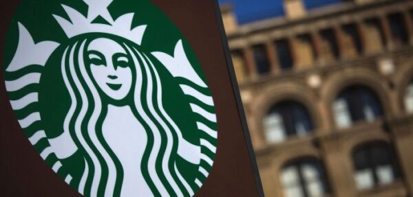 Starbucks: мы не планируем работать в Украине