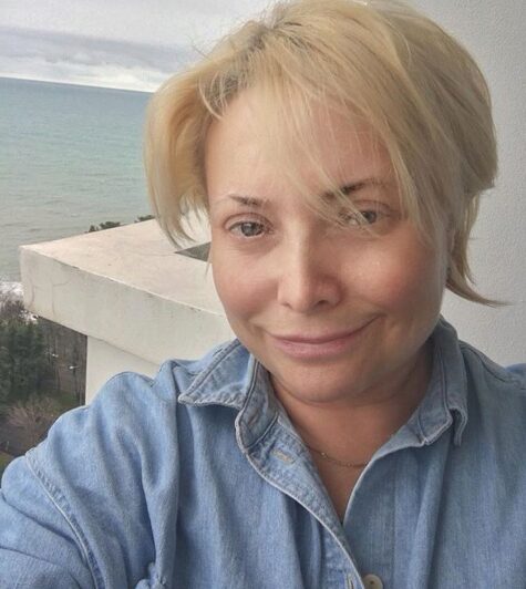 Светлана Пермякова показалась в Instagram абсолютно без макияжа