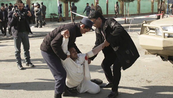 Теракт в центре Кабула; десятки погибших и раненых