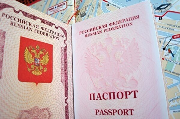 Украинский паспорт оказался выгоднее российского