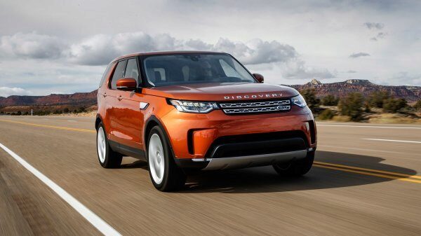 В 2018 году Land Rover Discovery получит «бюджетную» версию для России