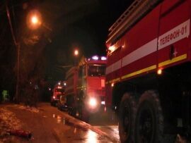 В Ершове пожарные вынесли пенсионера из огня