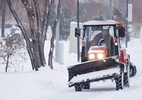 В Московской области к уборке снега привлекли 6,6 тысяч работников