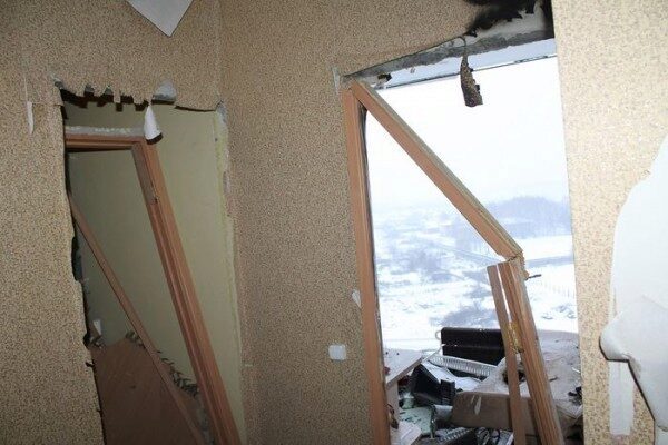В Омске жильцы дома, пострадавшего от взрыва, завтра вернутся в квартиры