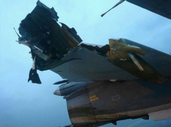 В Сети появились фото последствий удара по авиабазе Хмеймим в Сирии
