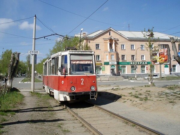 В Смоленске иномарка столкнулась со "скорой" у отделения полиции