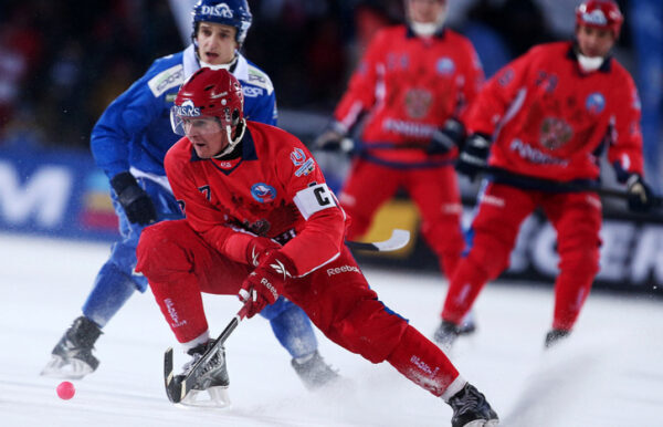 В Хабаровске открыли Чемпионат мира по хоккею с мячом