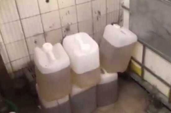 В Подмосковье милиция изъяла 16 тыс. бутылок контрафактного алкоголя