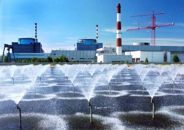 Второй энергоблок Хмельницкой АЭС в Украине отключен