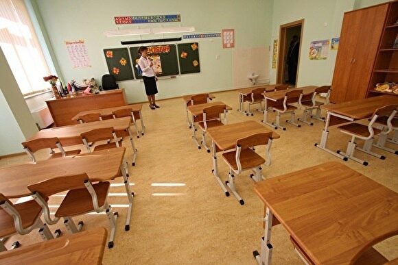 В Зауралье не будут закрывать школу, где бастуют учителя