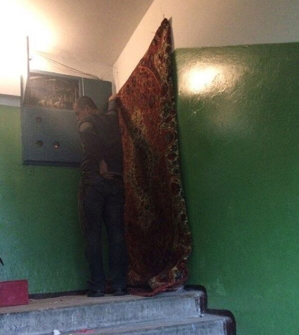 Жительница Мурманской области отсудила у экс-мужа дверь в квартиру — Требую развод