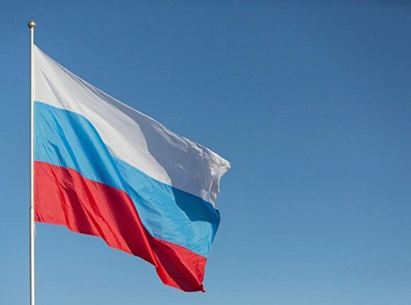 Американец развернул флаг России на Олимпийских играх