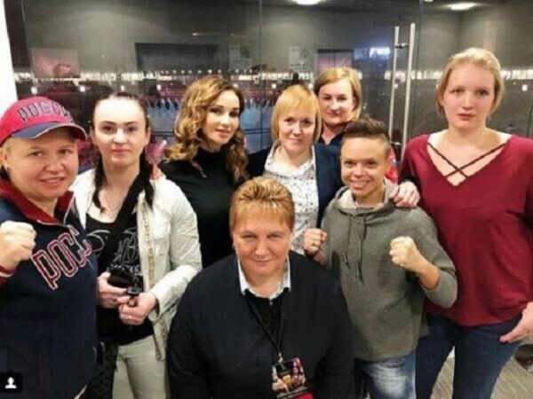 Анфиса Чехова сообщила, что будет прибегать к помощи боксеров, если ее кто-нибудь обидит