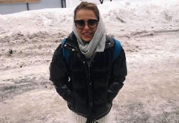 Анна Хилькевич поделилась с фанатами, что снег и холода в России ей уже порядком поднадоели