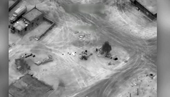 CNN опубликовал видео авиаудара США по русским наемникам в Сирии