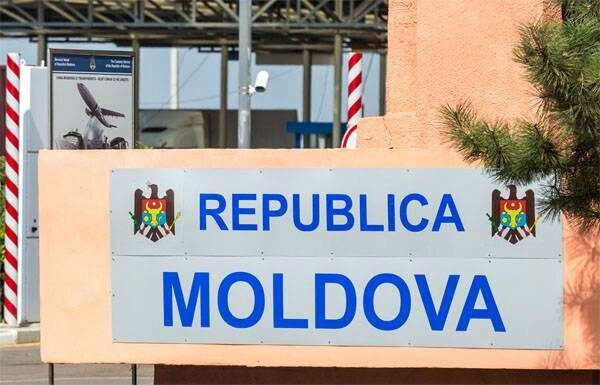 Додон уверен, что молдаване выступят против объединения с Румынией