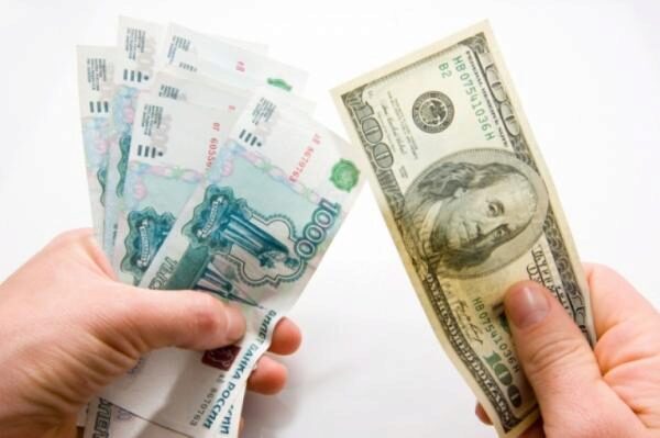 Экономисты озвучили максимальную стоимость доллара к рублю до 2020 года
