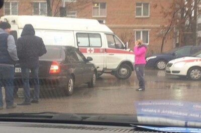 Иномарка столкнулась с машиной "скорой" в Таганроге