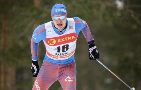 Лыжник Спицов стал 4-м в скиатлоне на Олимпиаде