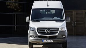 Mercedes-Benz официально представил Sprinter нового поколения