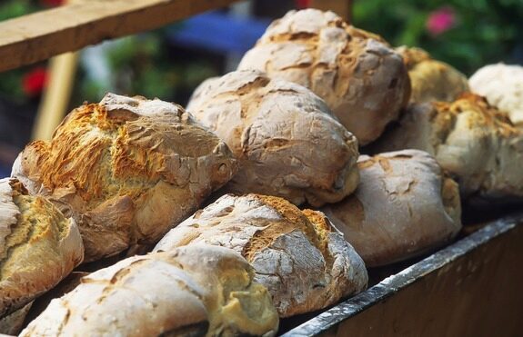 Минэкономразвития: Закон Яровой для торговых сетей спровоцирует рост цен на хлеб
