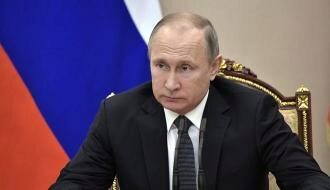 На работе не отразится: Песков рассказал о болезни Путина