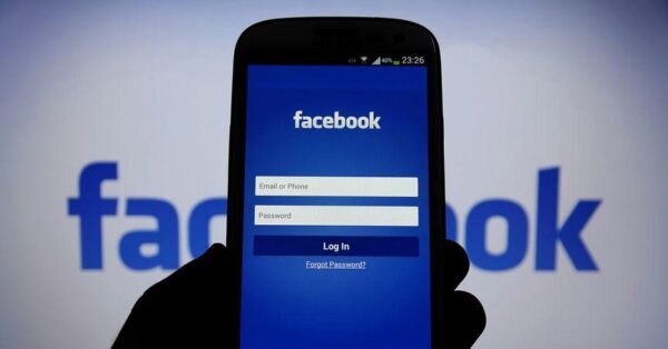 Неудачные изменения: социальная сеть Facebook лишилась миллиона пользователей