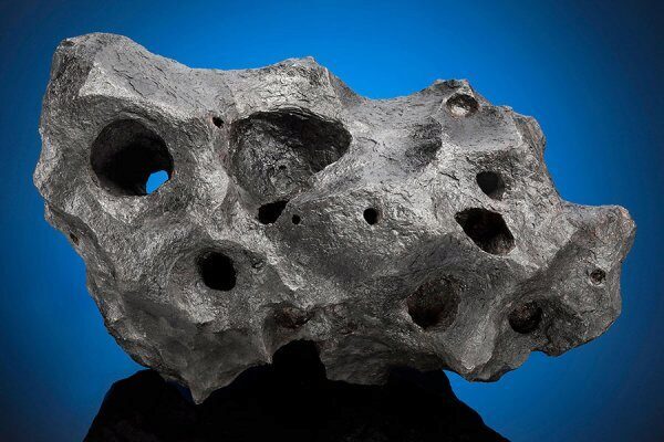 Осколок метеорита из США продали на аукционе за $237 тысяч