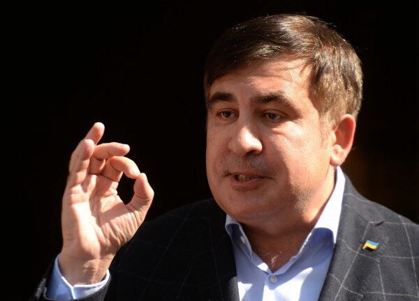 Соратники Саакашвили сообщают о его депортации из Украины в Варшаву