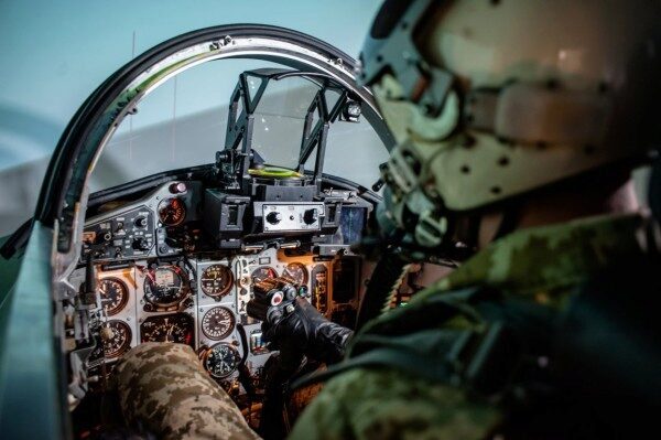 Специальная тренировка пилотов АН-148 могла бы спасти от трагедии