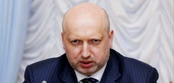 Турчинов: Закон о реинтеграции не исключает освобождения Донбасса военным способом