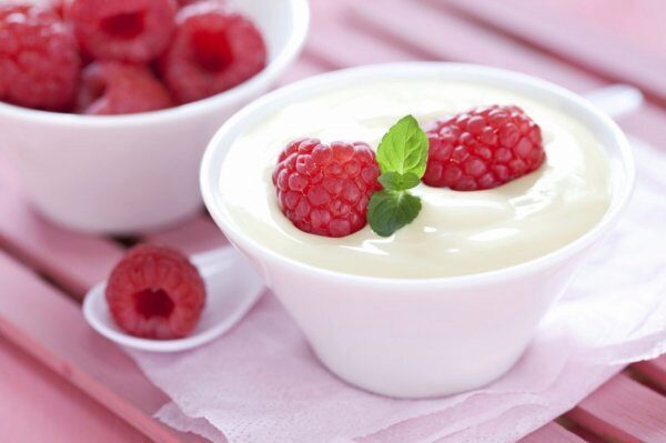 Ученые: йогурт снижает вероятность инфаркта и инсульта