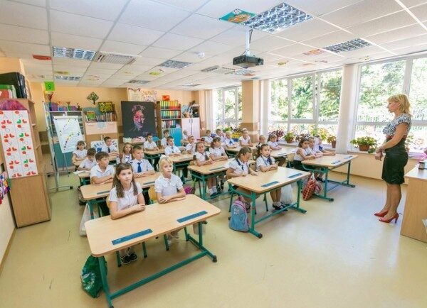 В Ивановской области учительница била школьников указкой