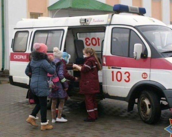 В Перми ученица школы отравила одноклассников неизвестным веществом