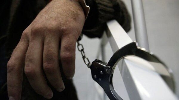 В Петербурге мигрант изнасиловал 13-летнюю школьницу