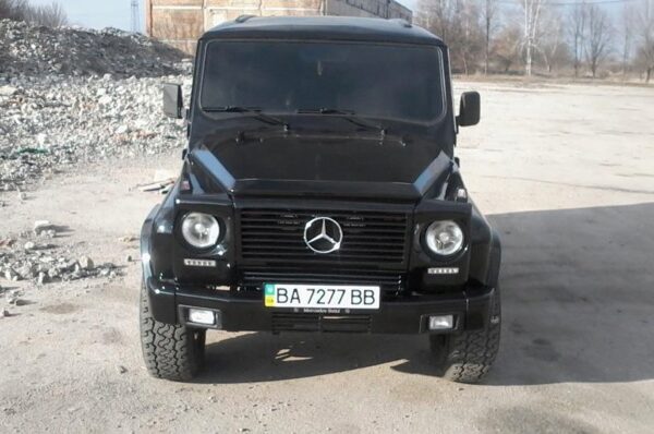 В Украине собрали самый необычный автомобиль Mercedes (ФОТО)