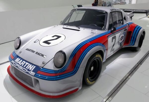 “Выносливый” Porsche 911 RSR Turbo продадут на аукционе за $8 млн