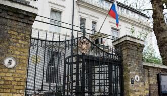 Британские дипломаты покинули посольство в Москве