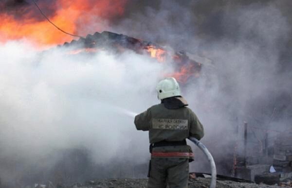 Кемерово: пожар в ТК «Зимняя вишня» стал причиной смерти четырех детей
