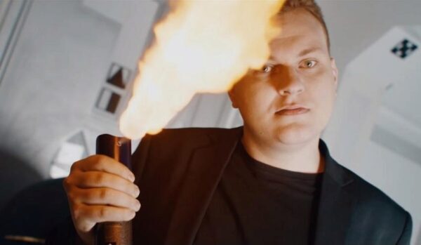 Юрий Хованский выпустил новый видеоклип на песню «Илон Маск»