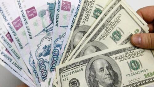 Аналитики: В ближайшие недели на валютном рынке РФ будет большая волатильность