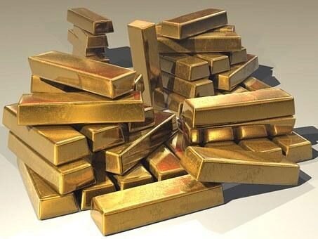 Инвесторы вновь предпочитают золото вместо биткойна