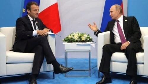 Макрон отказал Путину в просьбе предоставления данных о химатаке в Сирии